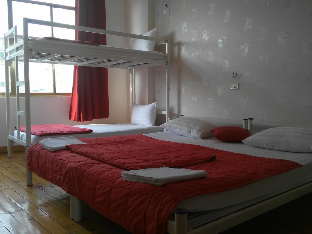 Koniko Backpackers Hostel Ho Şi Min Dış mekan fotoğraf